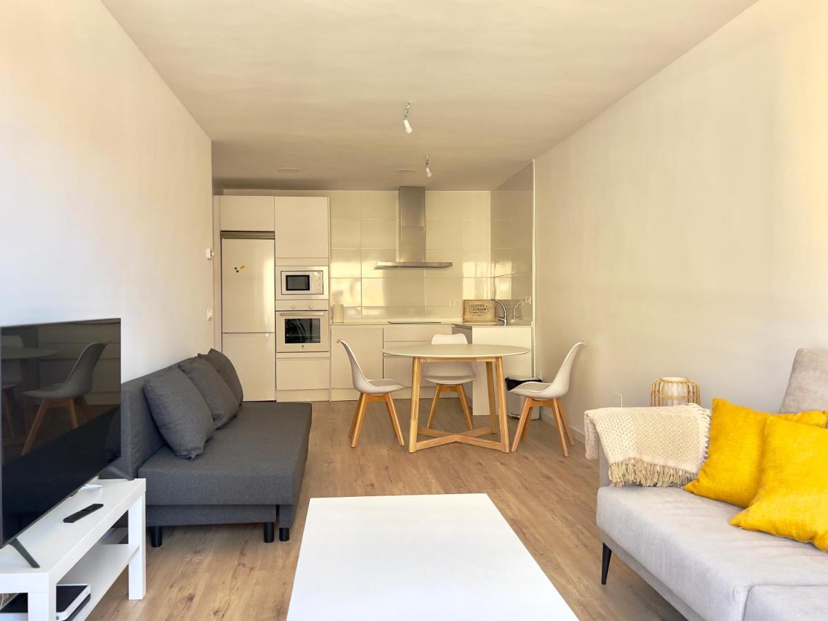 Housing Leon Ana Mogas Con Garaje 아파트 외부 사진